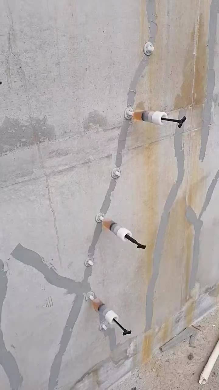 广元混凝土开裂的原因